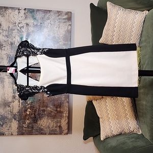 173 NICOLE MILLER Colorblock Lace Trim Dress